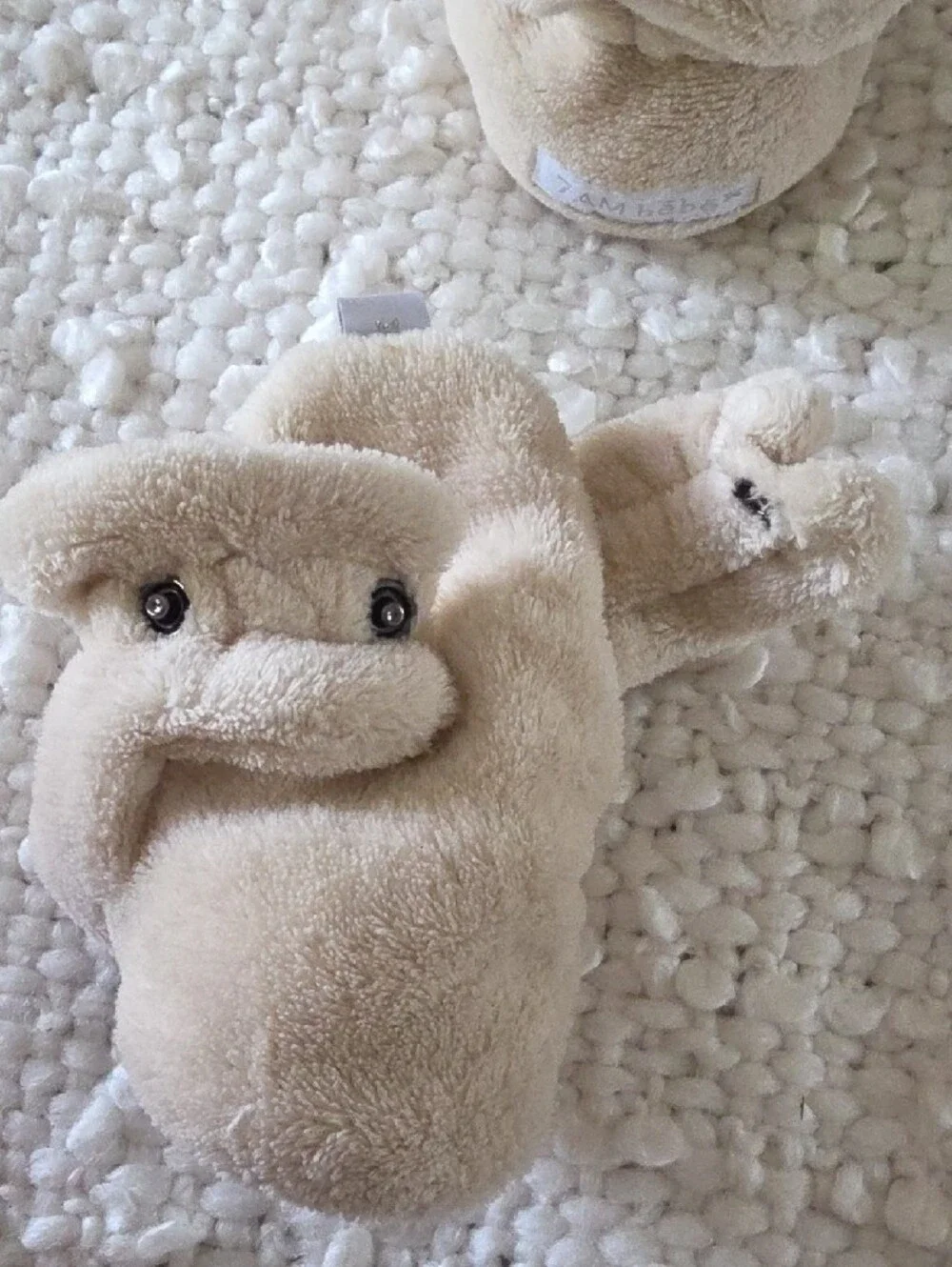 7AM BEBE Soft Plush Baby Booties in Beige - Cozy 3-6 M